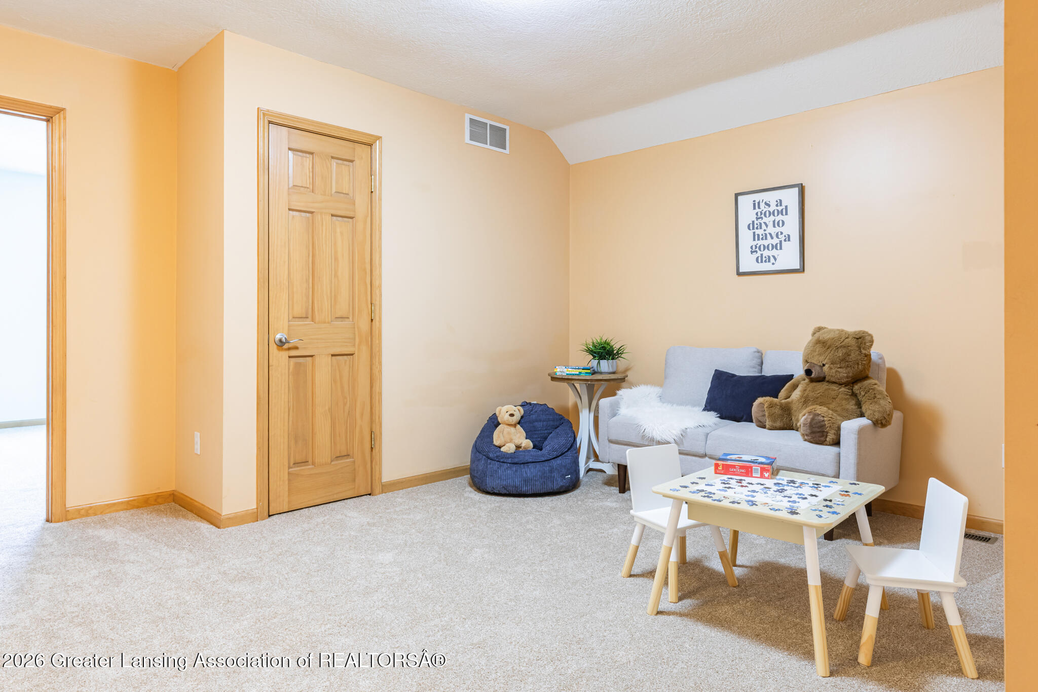 943 Abbey Road East Lansing, MI 48823 - Photo 52 of 67 Abbey-Img04