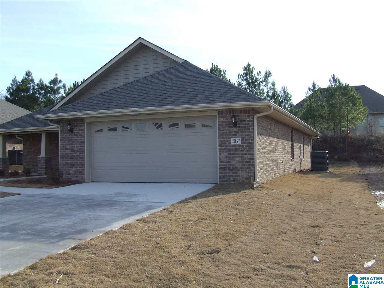 2037 Highview Way Calera, AL 35040 - Photo 2 of 23 Gallery Image 2