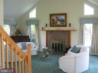 132 Line Road Princeton Junction, NJ 08550 - Photo 4 of 6