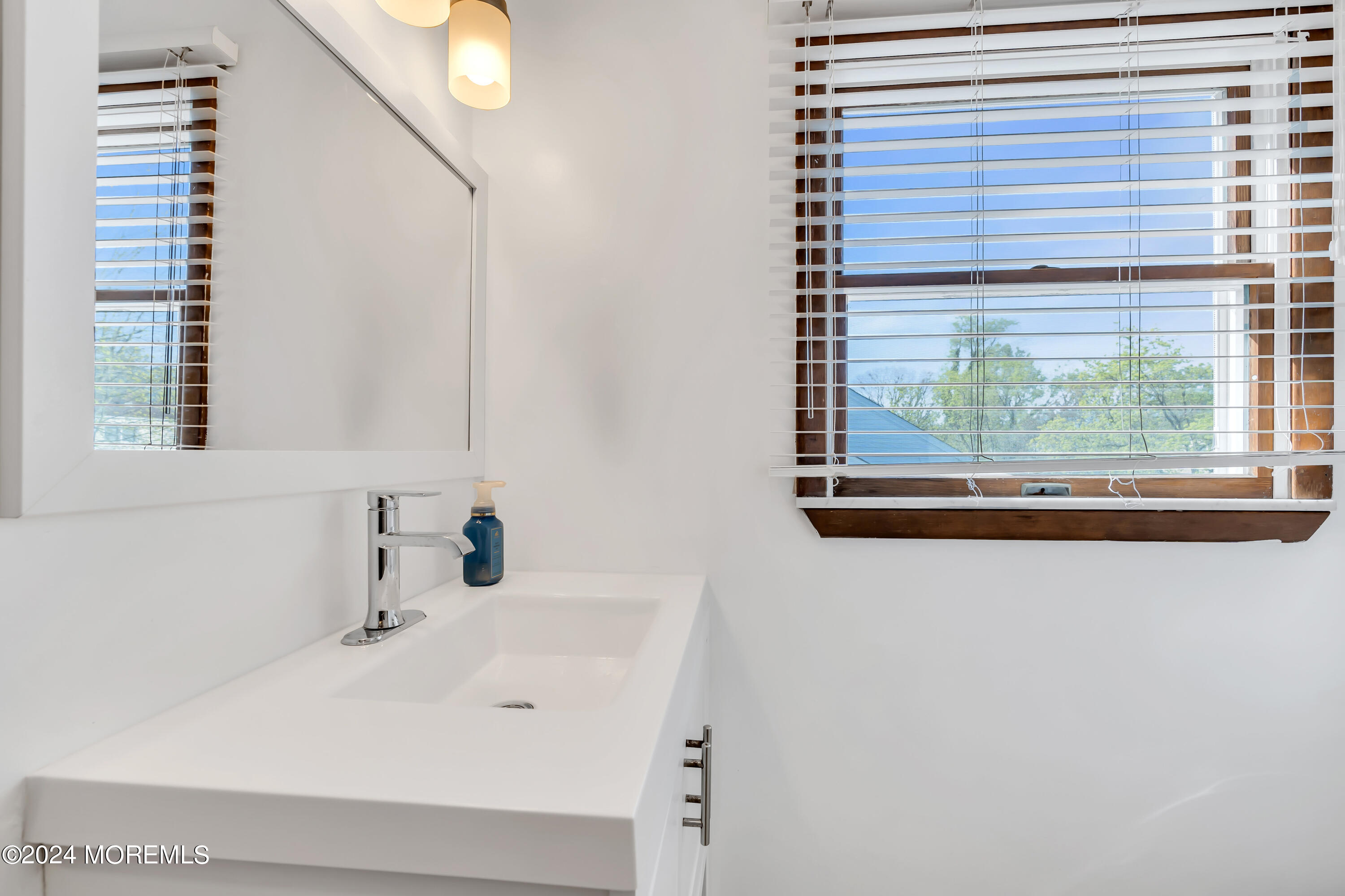 20 Branch Road Oakhurst, NJ 07755 - Photo 29 of 38 Upstairs Hall Bathroom