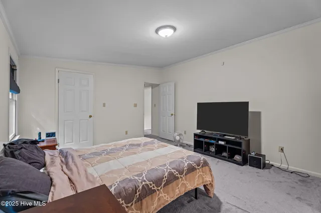 $775,000 | 8782 Red Oak Road, Whitakers, NC 27891