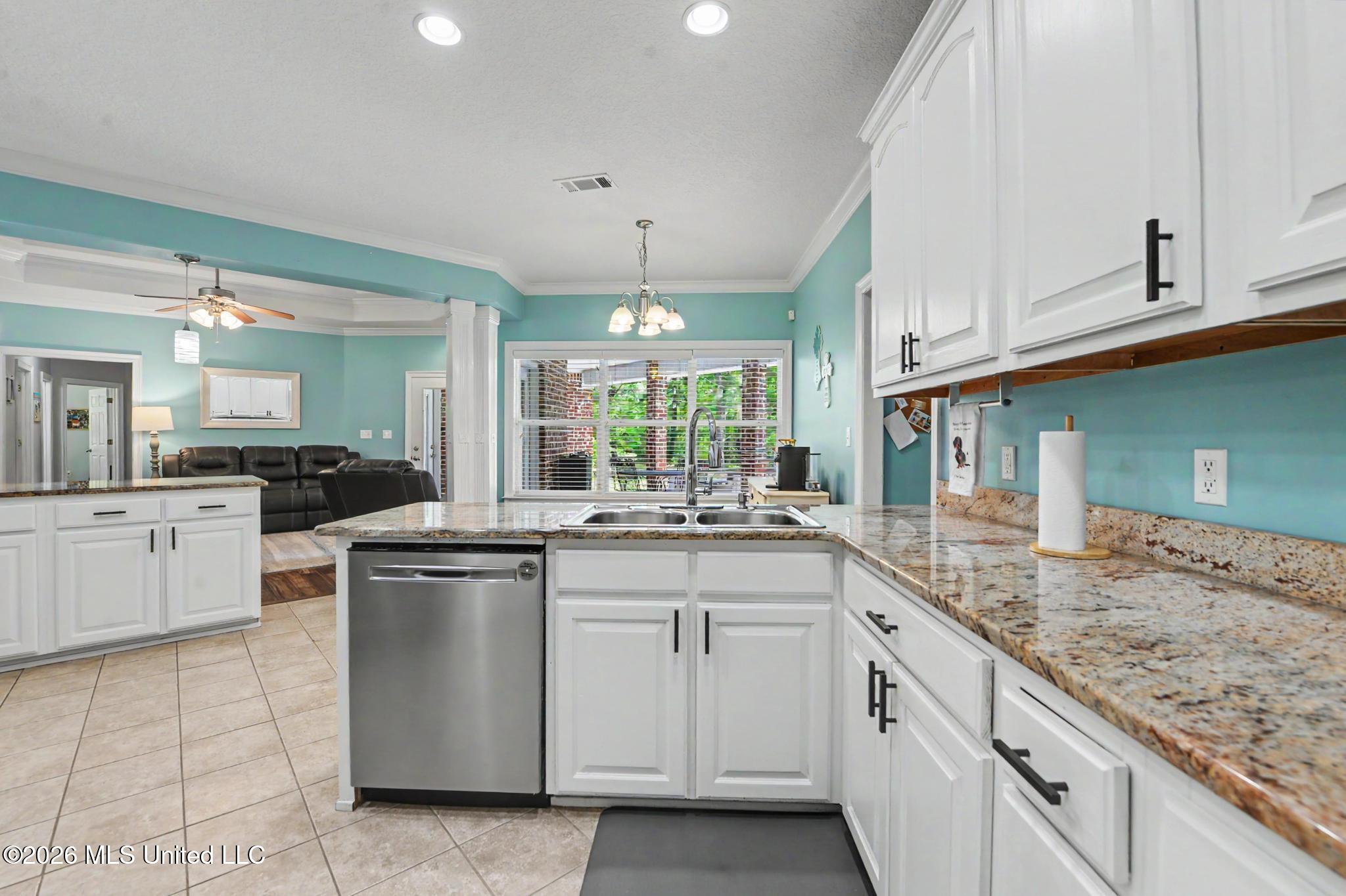6211 Crump Road Kiln, MS 39556 - Photo 15 of 51 Kitchen