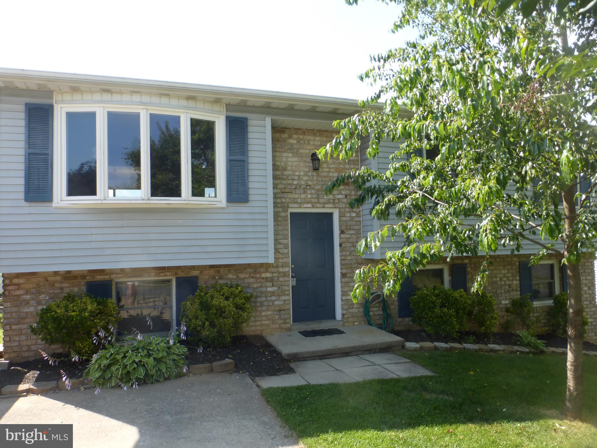 108 Centerside Road Mount Airy, MD 21771 - Photo 2 of 17 Gallery Image 2