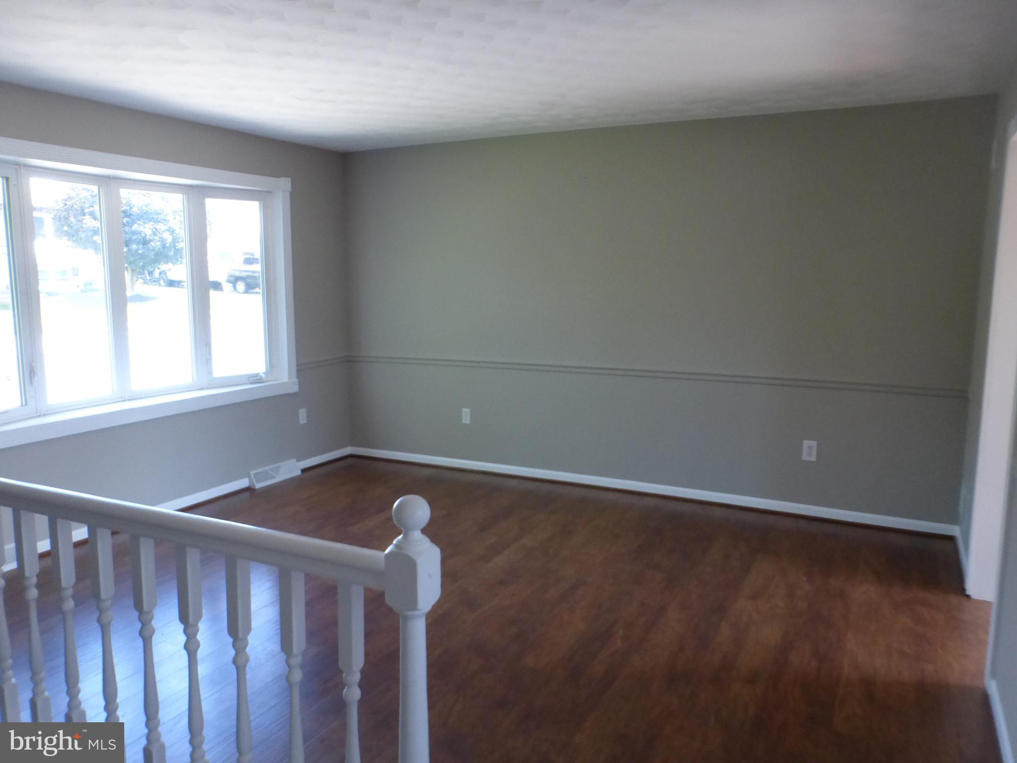 108 Centerside Road Mount Airy, MD 21771 - Photo 4 of 17 Gallery Image 4