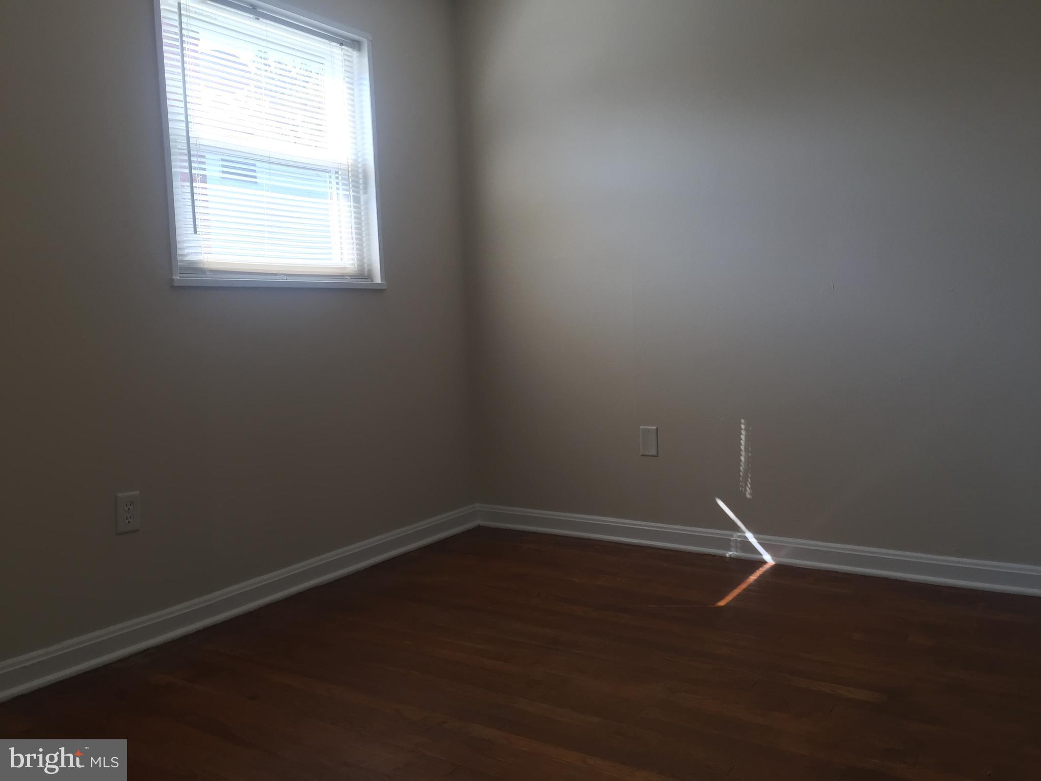 1605 West 7th Street Frederick, MD 21702 - Photo 14 of 19 an empty room with a window