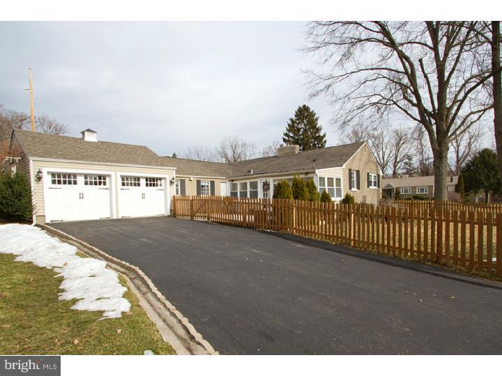 330 Veronica Road West Chester, PA 19380 - Photo 4 of 25 Garage