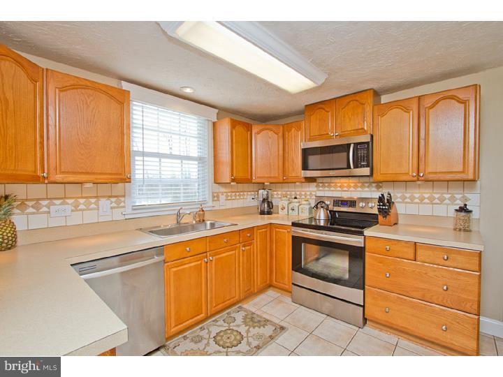 330 Veronica Road West Chester, PA 19380 - Photo 7 of 25 Kitchen