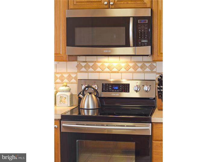 330 Veronica Road West Chester, PA 19380 - Photo 8 of 25 Kitchen