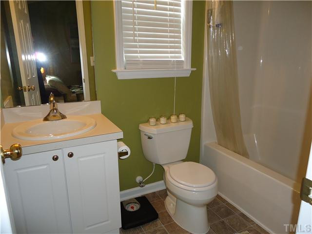 2440 Pumpkin Ridge Way Raleigh, NC 27604 - Photo 15 of 21 Photo 15