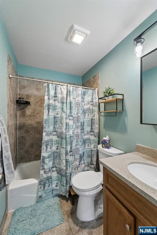 747 Riverside Avenue, Unit C8 Lyndhurst, NJ 07071 - Photo 18 of 24