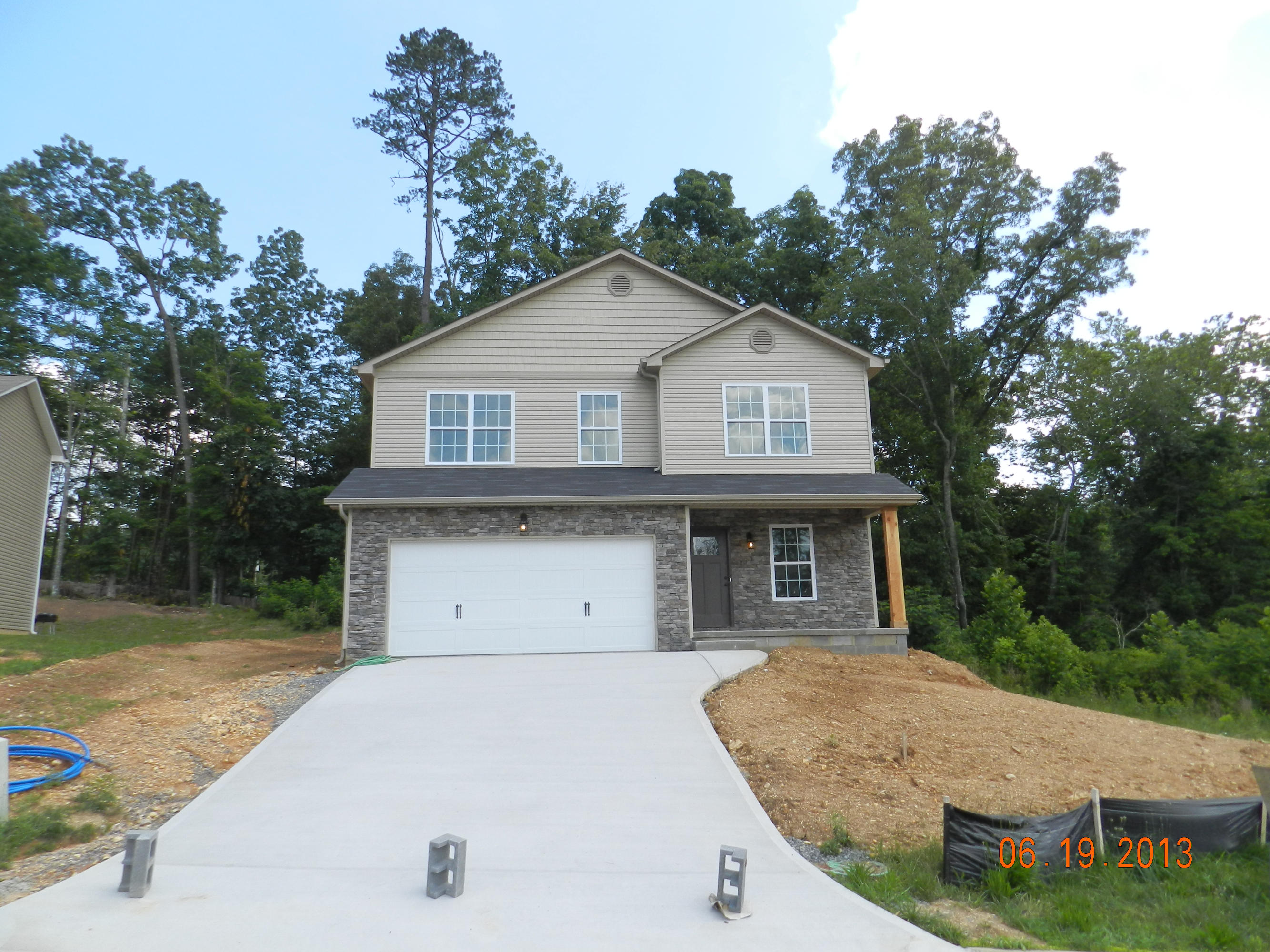 3545 Boulder Point Lane Powell, TN 37849 - Photo 1 of 1 Similar Photo