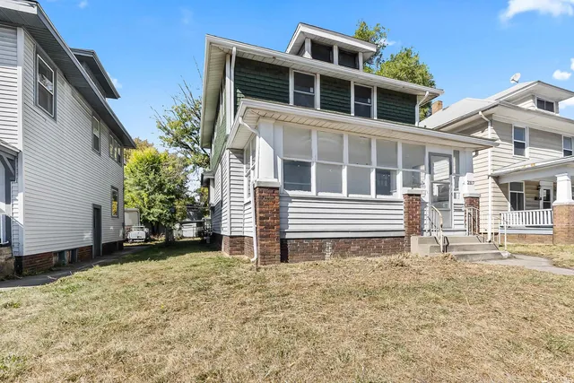 $174,900 | 2317 North Clinton Street, Fort Wayne, IN 46805