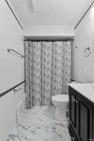 $174,900 | 2317 North Clinton Street, Fort Wayne, IN 46805