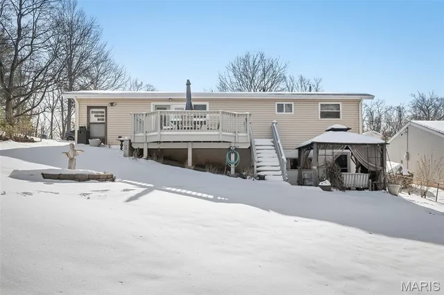 $264,900 | 1975 Ridgeway Drive, Arnold, MO 63010