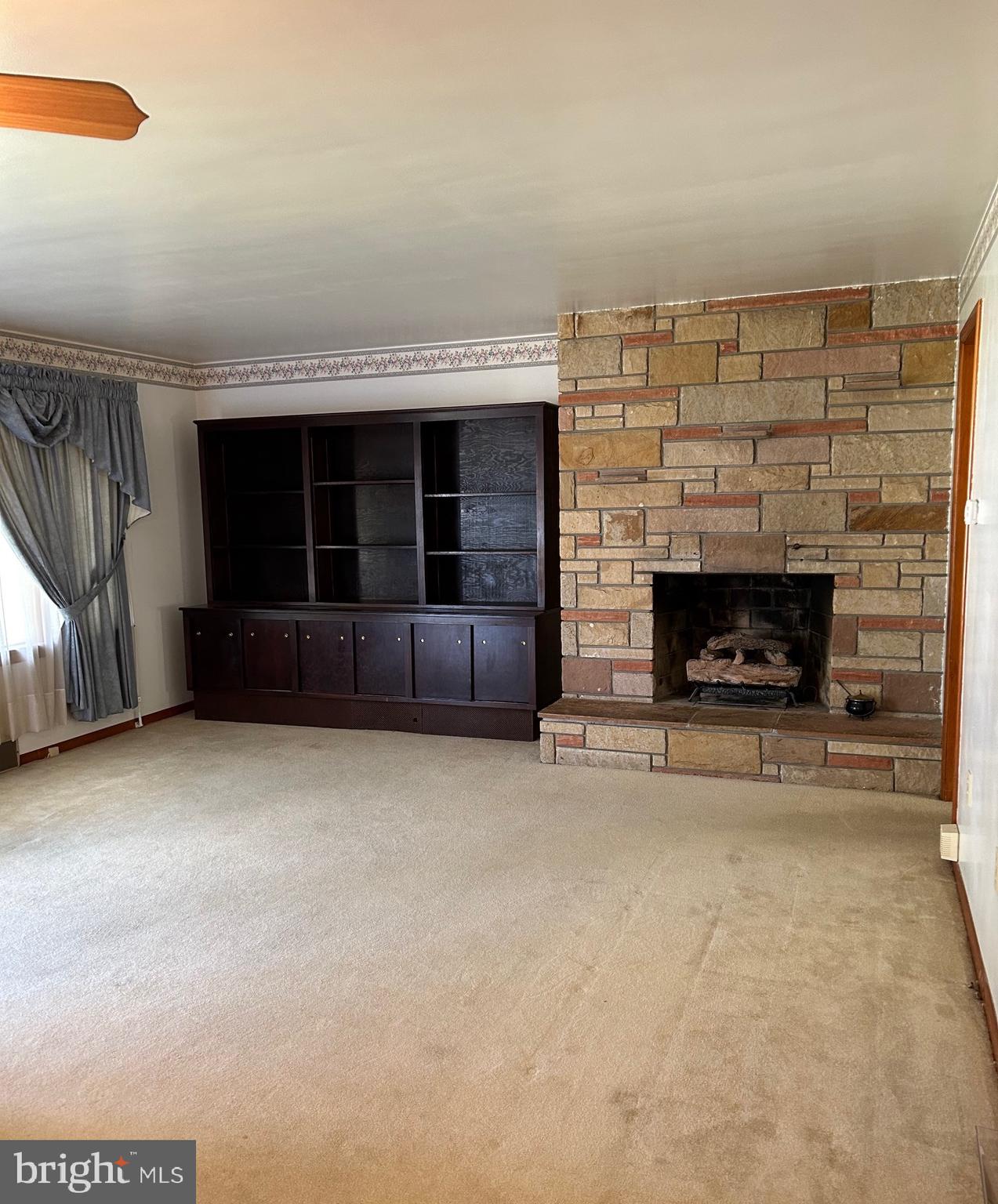 220 Avon Road Hagerstown, MD 21740 - Photo 6 of 35