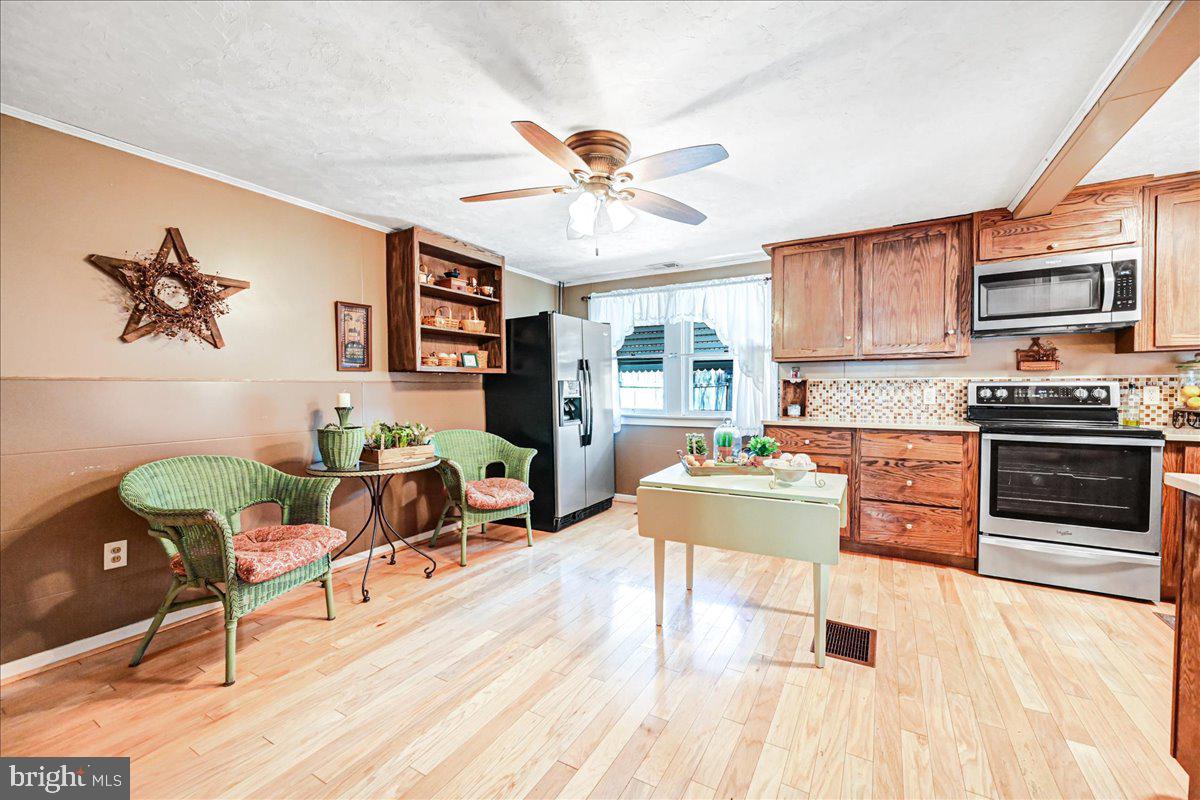 71 South Water Street Spring Grove, PA 17362 - Photo 13 of 40 Gallery Image 13