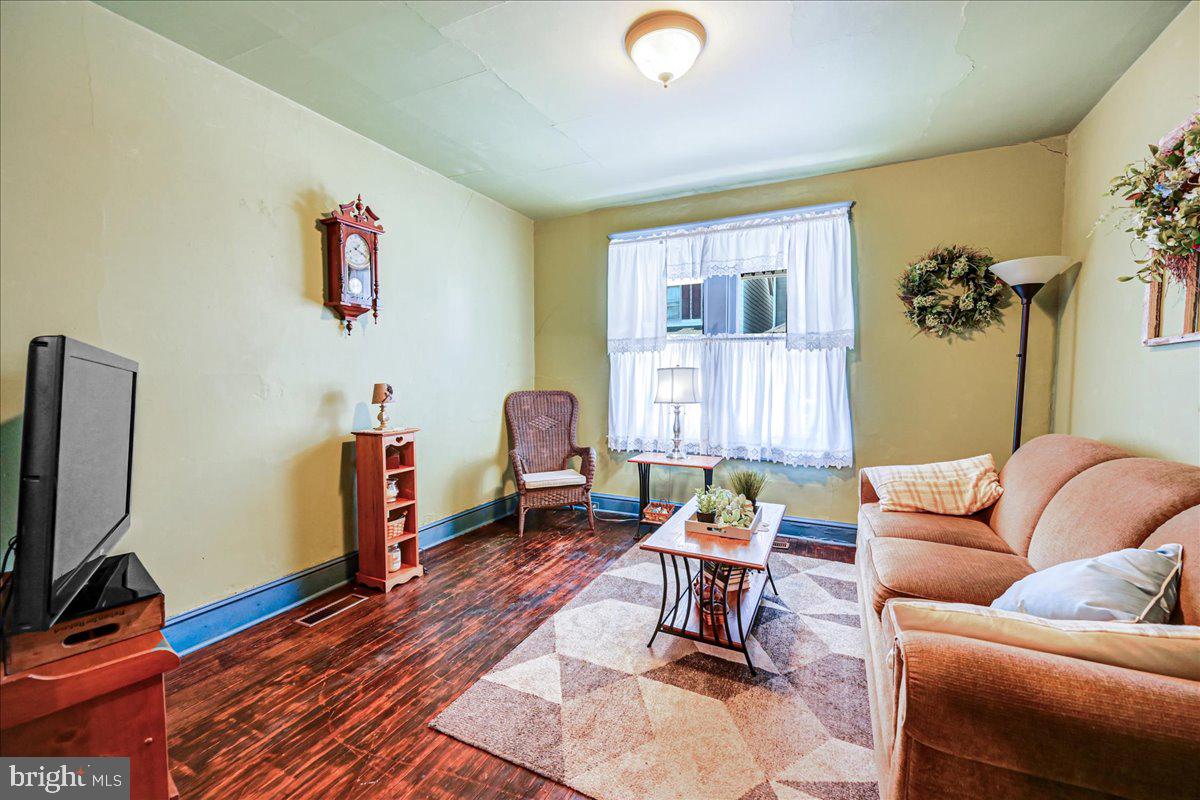 71 South Water Street Spring Grove, PA 17362 - Photo 7 of 40 Gallery Image 7