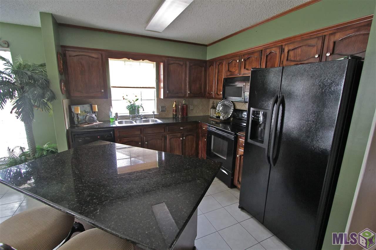 3955 Country View Drive Baton Rouge, LA 70817 - Photo 4 of 16 Gallery Image 4