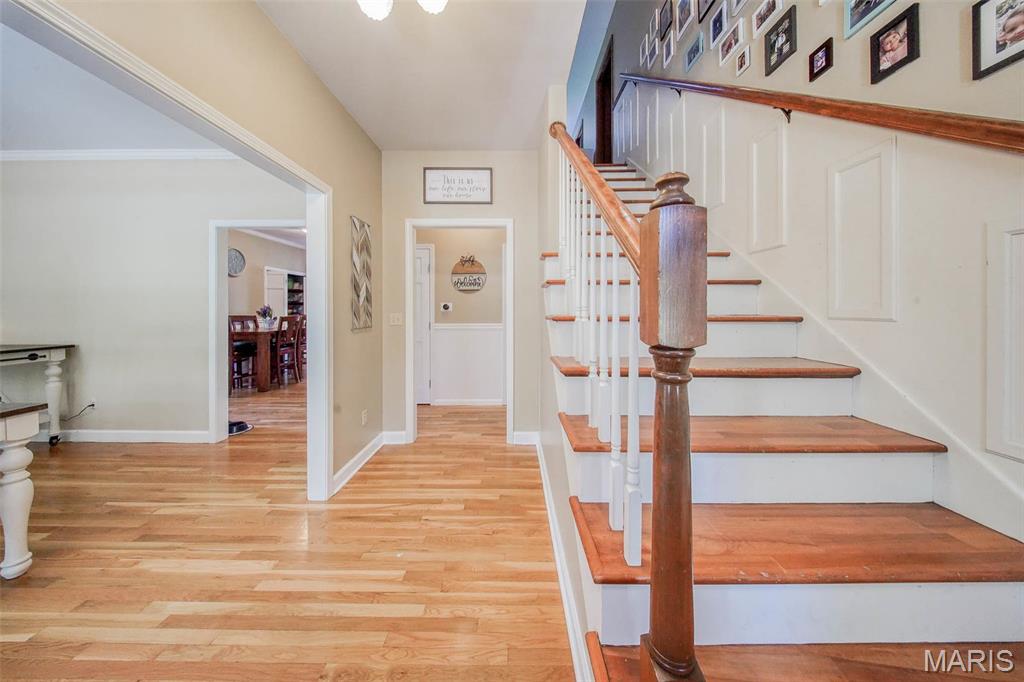 10575 Stoltz Drive Rolla, MO 65401 - Photo 2 of 73