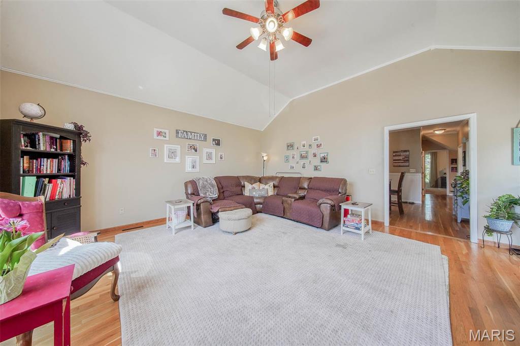 10575 Stoltz Drive Rolla, MO 65401 - Photo 23 of 73