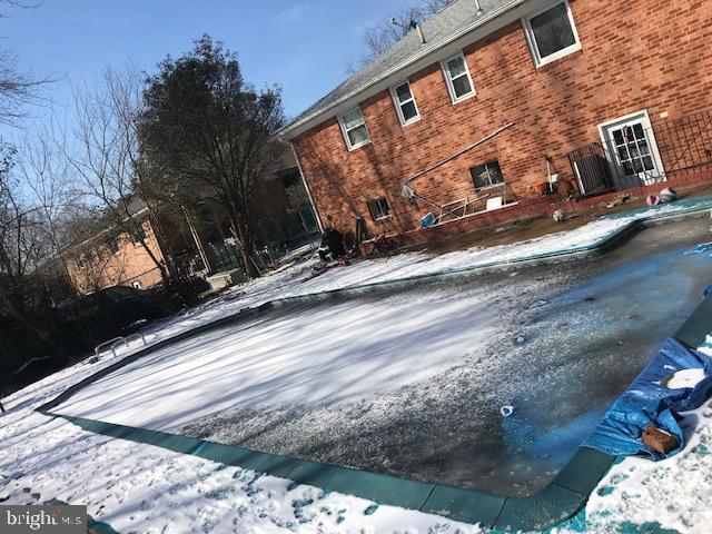 8406 Woodyard Road Clinton, MD 20735 - Photo 30 of 32 Pool