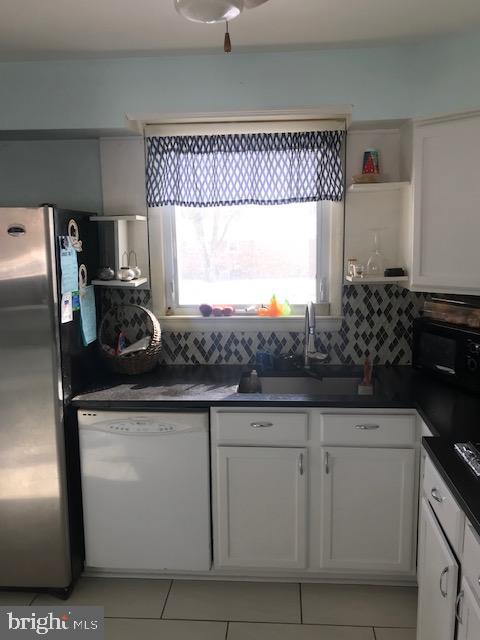 8406 Woodyard Road Clinton, MD 20735 - Photo 10 of 32 Kitchen