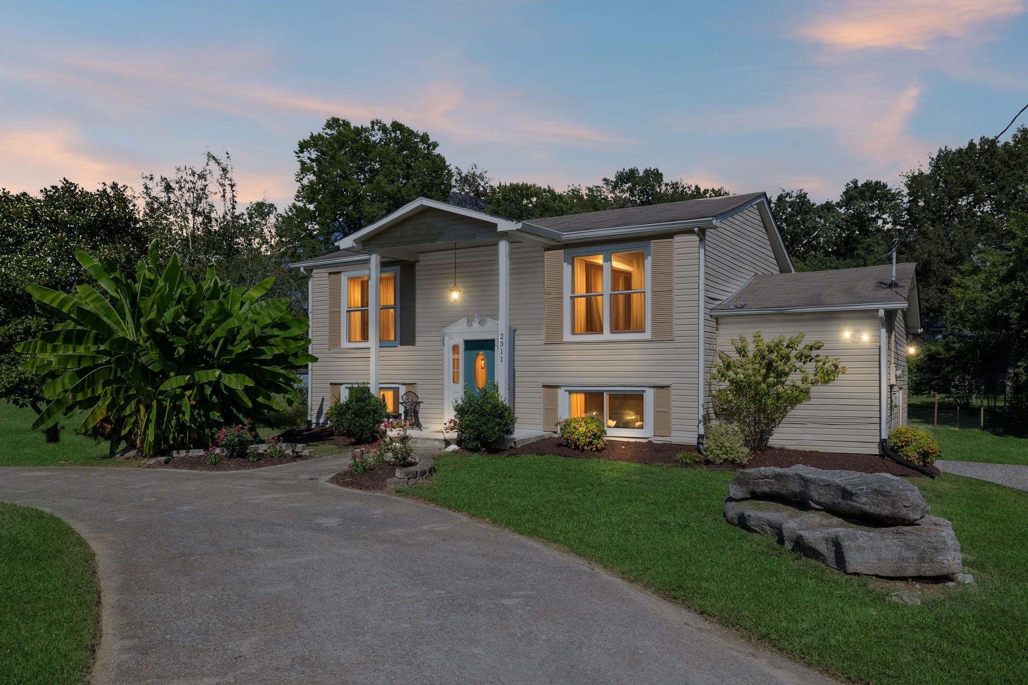 2311 Raspberry Lane Lebanon, TN 37087 - Photo 46 of 49 a front view of a house with a yard