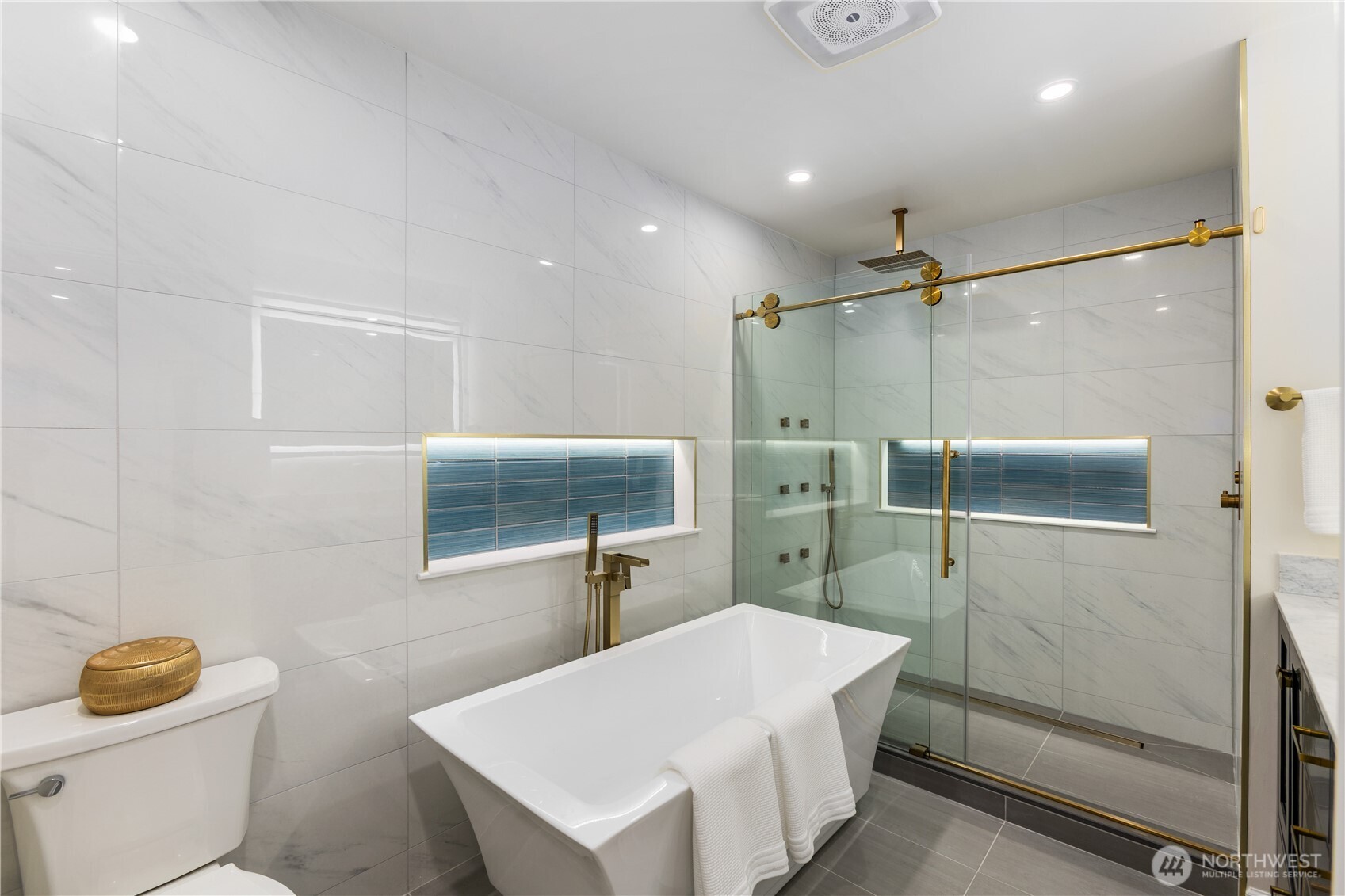 814 North 32nd Street Renton, WA 98056 - Photo 18 of 40