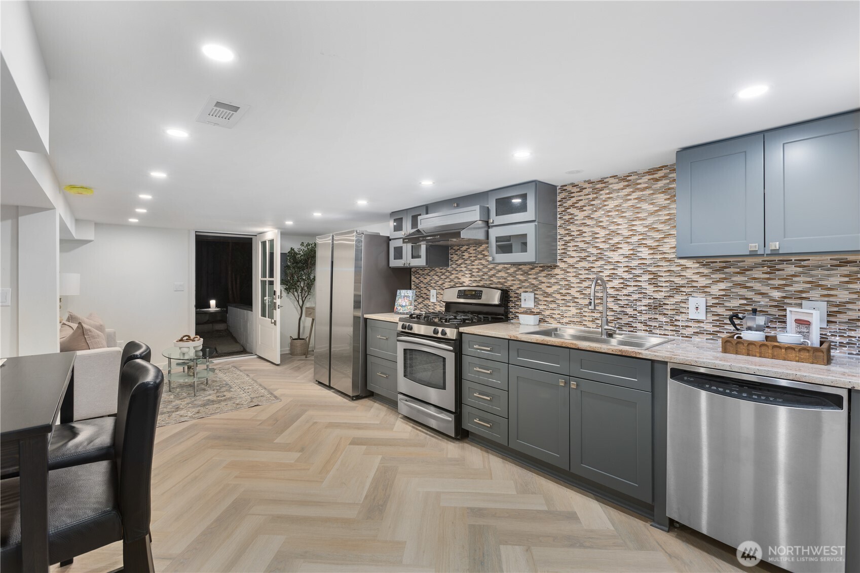 814 North 32nd Street Renton, WA 98056 - Photo 24 of 40