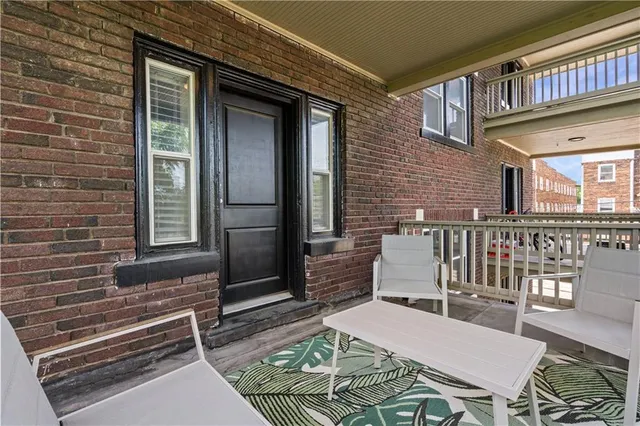 $1,685,000 | 3841-5 Wyandotte Street, Kansas City, MO 64111