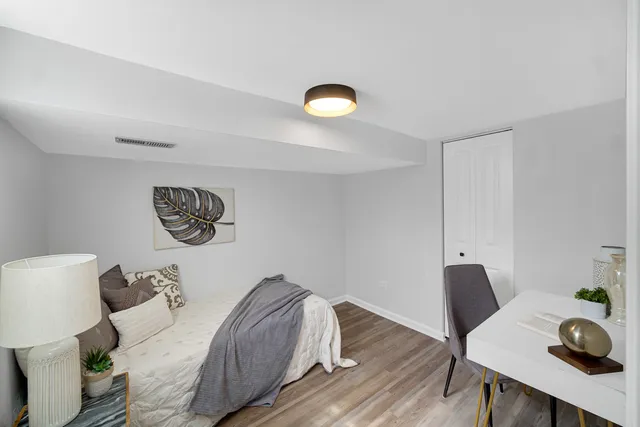 $299,500 | 1707 East 93rd Street, Chicago, IL 60617