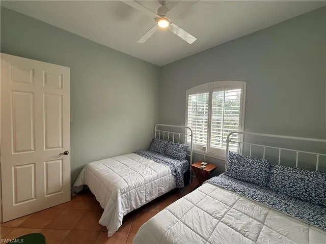$20,000 | 2659 Bolero Drive, Unit 3, Naples, FL 34109