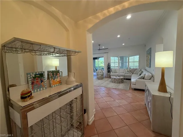 $20,000 | 2659 Bolero Drive, Unit 3, Naples, FL 34109