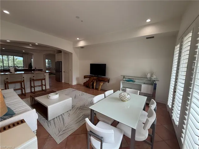 $20,000 | 2659 Bolero Drive, Unit 3, Naples, FL 34109