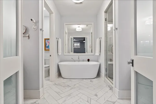 $1,299,500 | 3946 North Hoyne Avenue, Unit 1S, Chicago, IL 60618