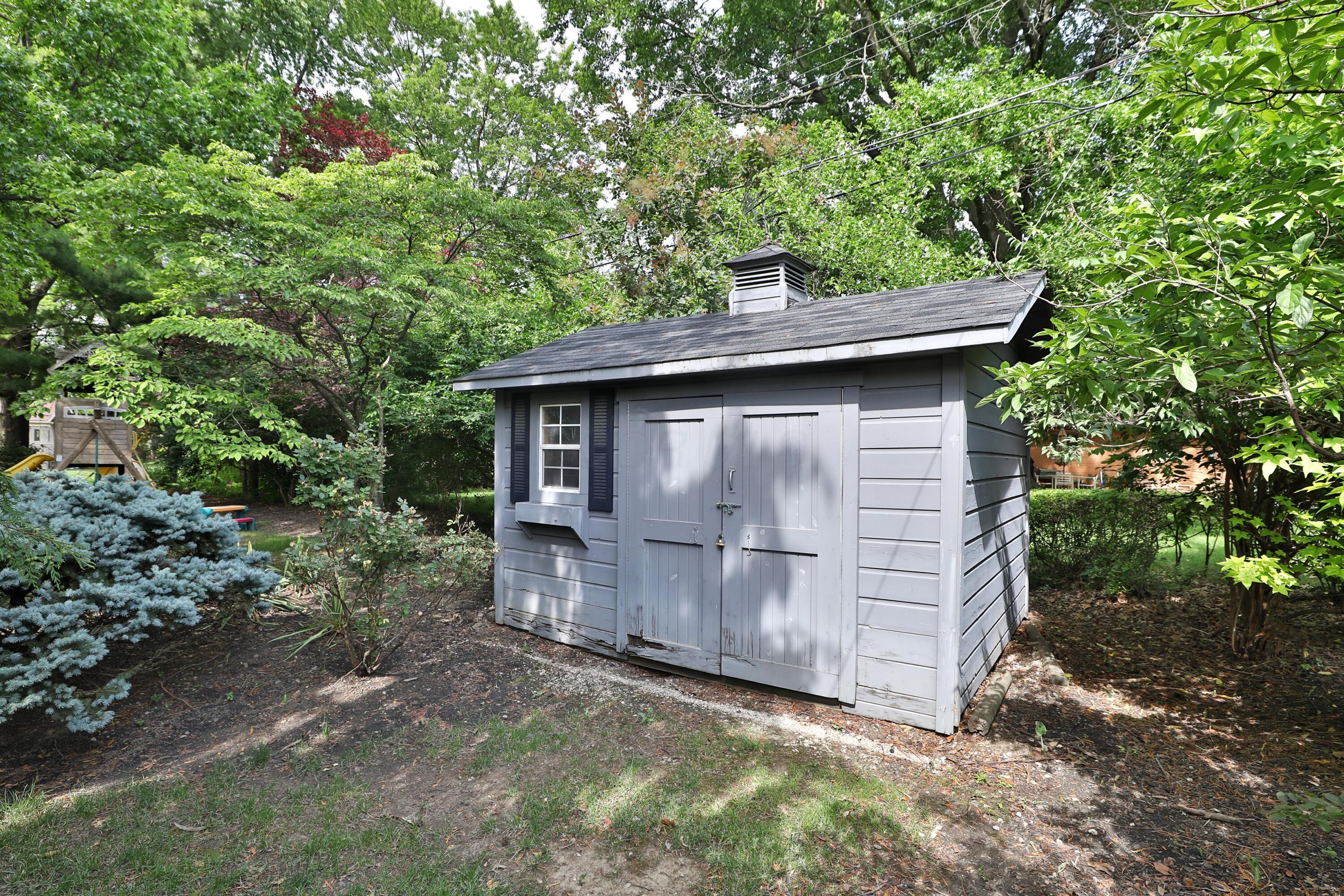 1348 Haddon Road Columbus, OH 43209 - Photo 71 of 71