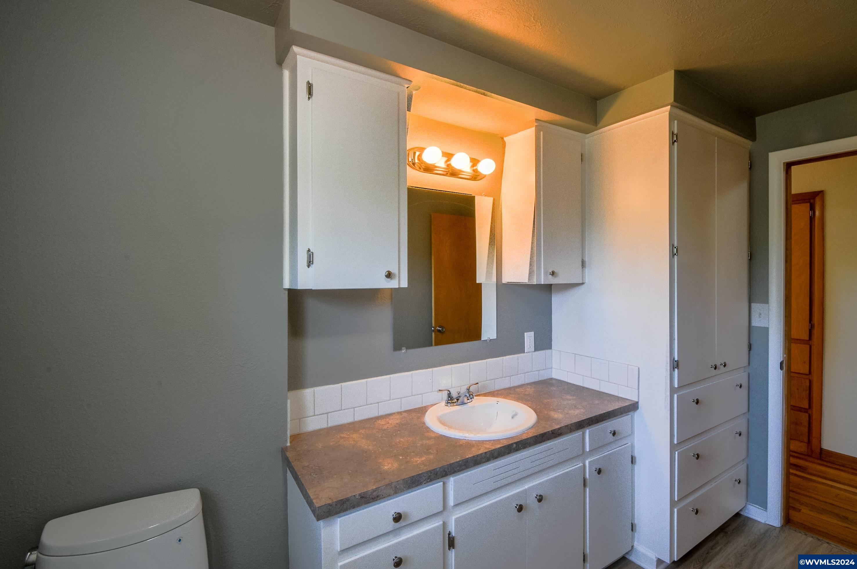 3920 Lone Oak Road Southeast Salem, OR 97302 - Photo 16 of 26 Gallery Image 16
