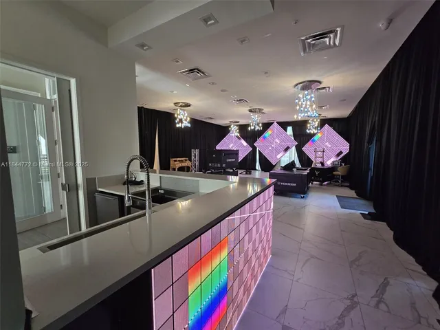 $3,550 | 4636 Northwest 84th Avenue, Unit 39, Doral, FL 33166