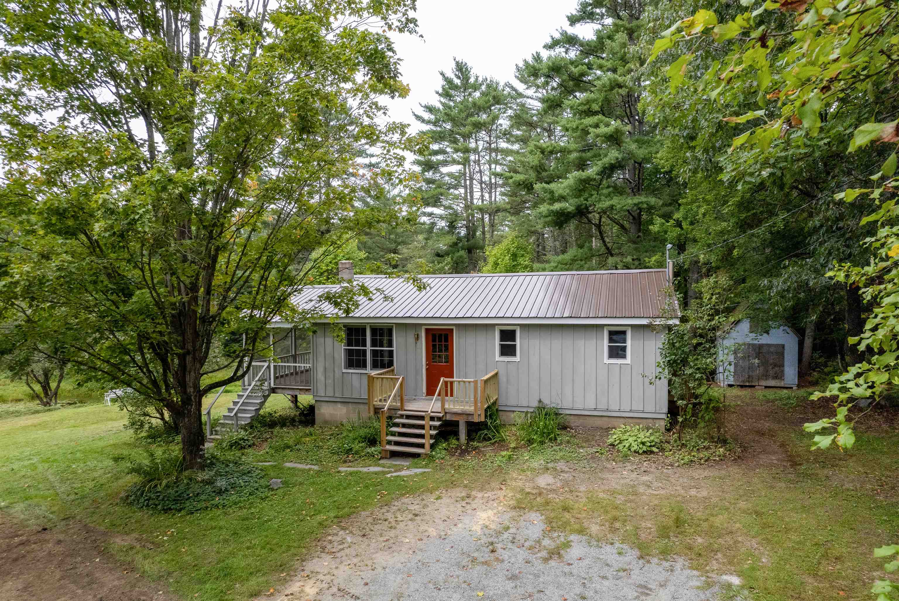 686 Hilltop Road Littleton, NH 03561 - Photo 1 of 36