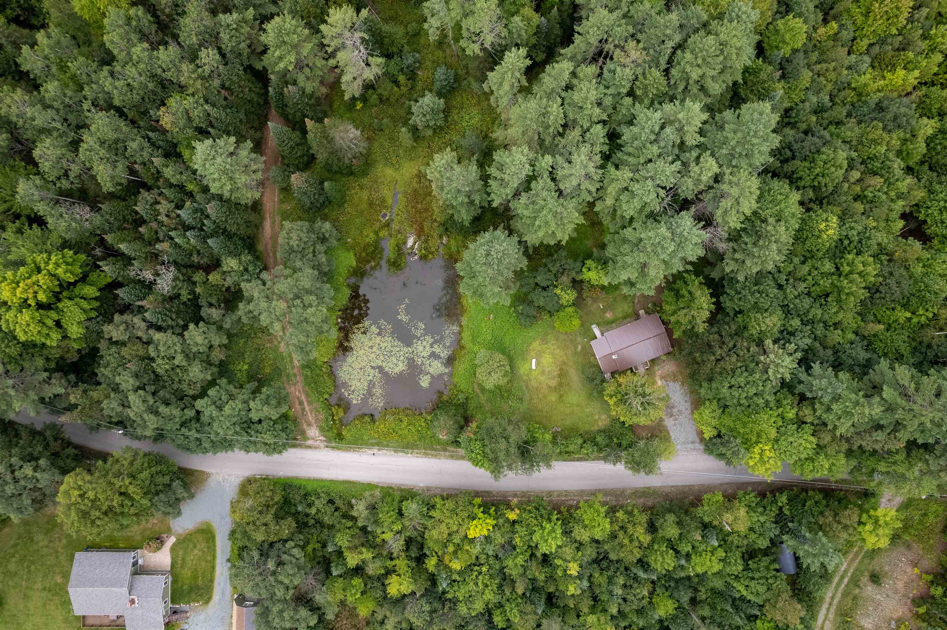 686 Hilltop Road Littleton, NH 03561 - Photo 6 of 36