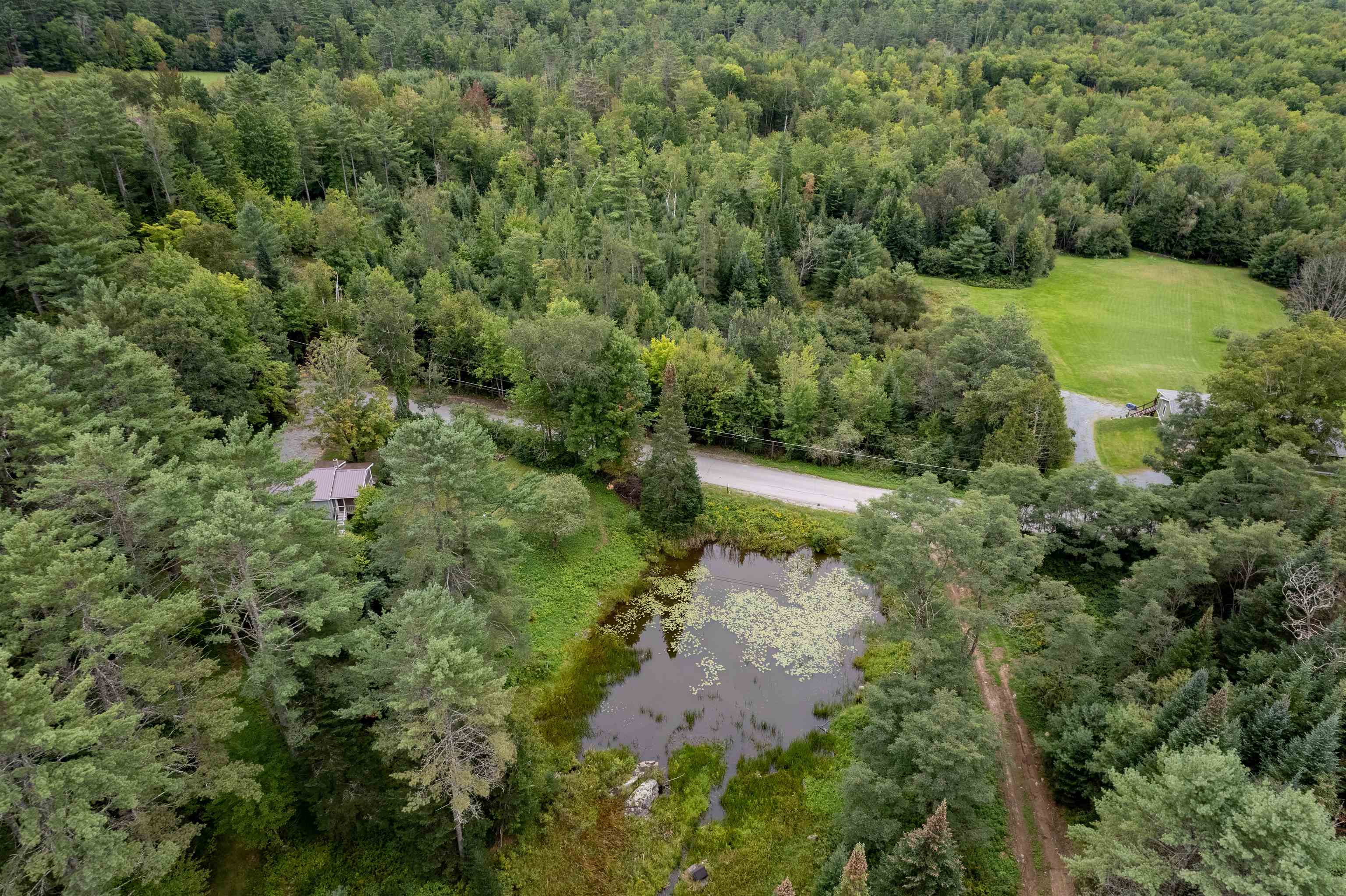 686 Hilltop Road Littleton, NH 03561 - Photo 9 of 36