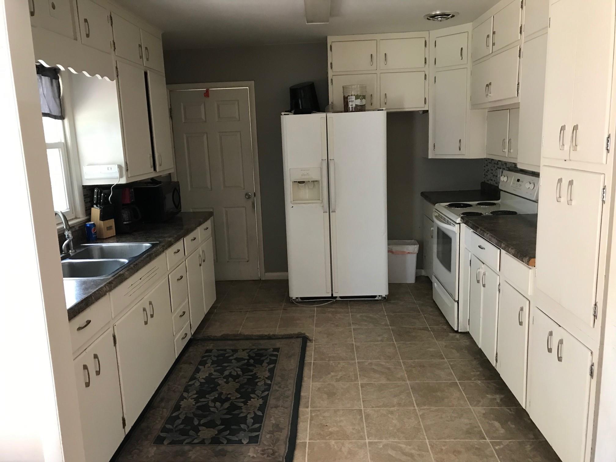 2501 Shettler Road Muskegon, MI 49444 - Photo 9 of 17 4