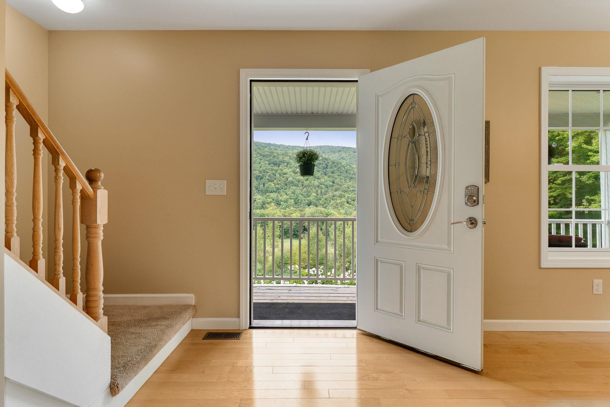 6969 Main Road Huntington, VT 05462 - Photo 7 of 60 Gallery Image 7