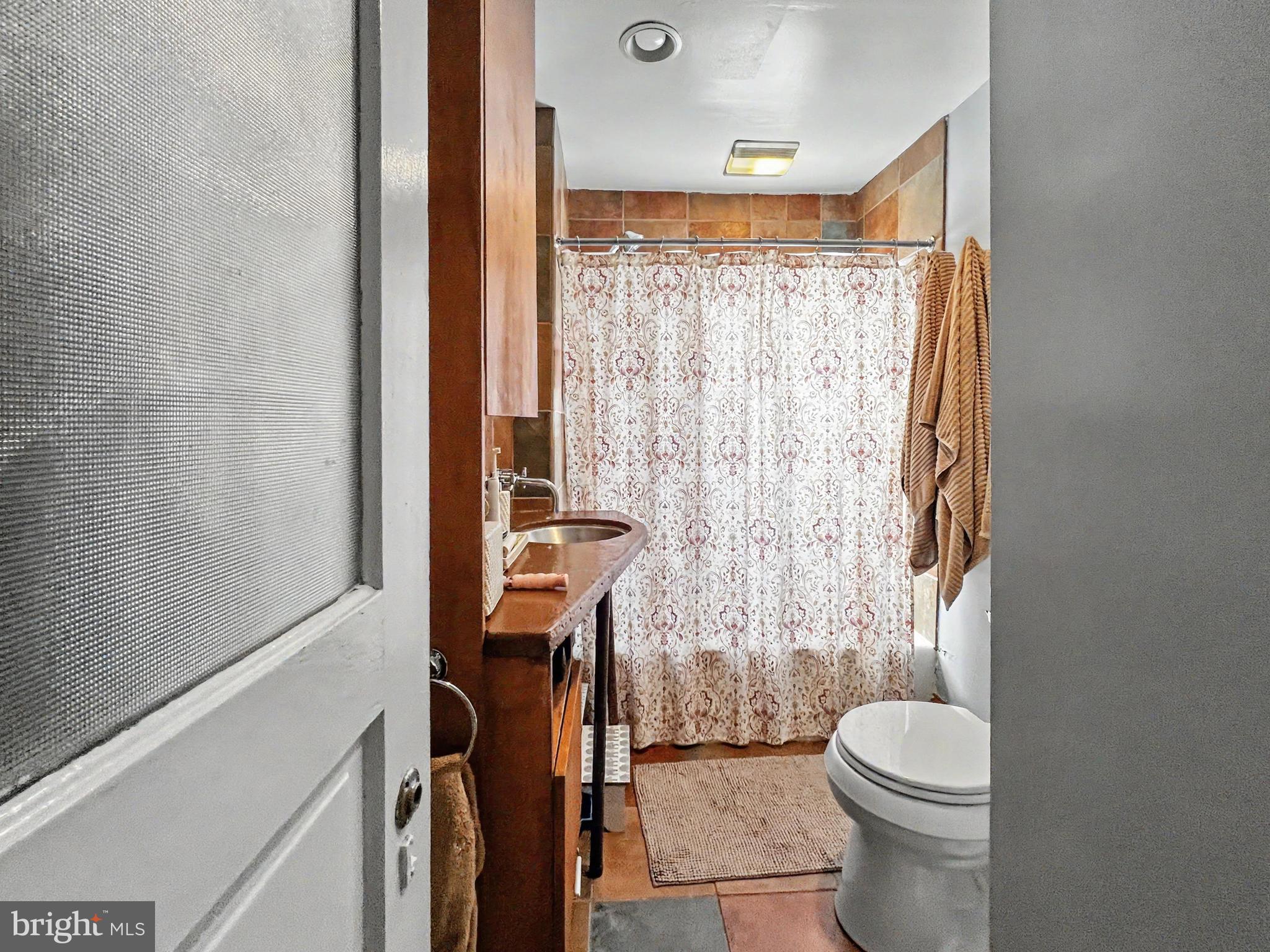 1039 Rees Avenue Bryn Mawr, PA 19010 - Photo 28 of 46