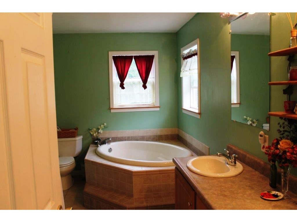 82 Hale Road Sanbornton, NH 03269 - Photo 14 of 27