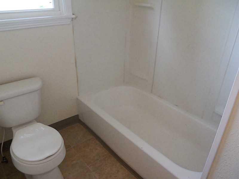 2220 Rutland Avenue Springfield, OH 45505 - Photo 8 of 23