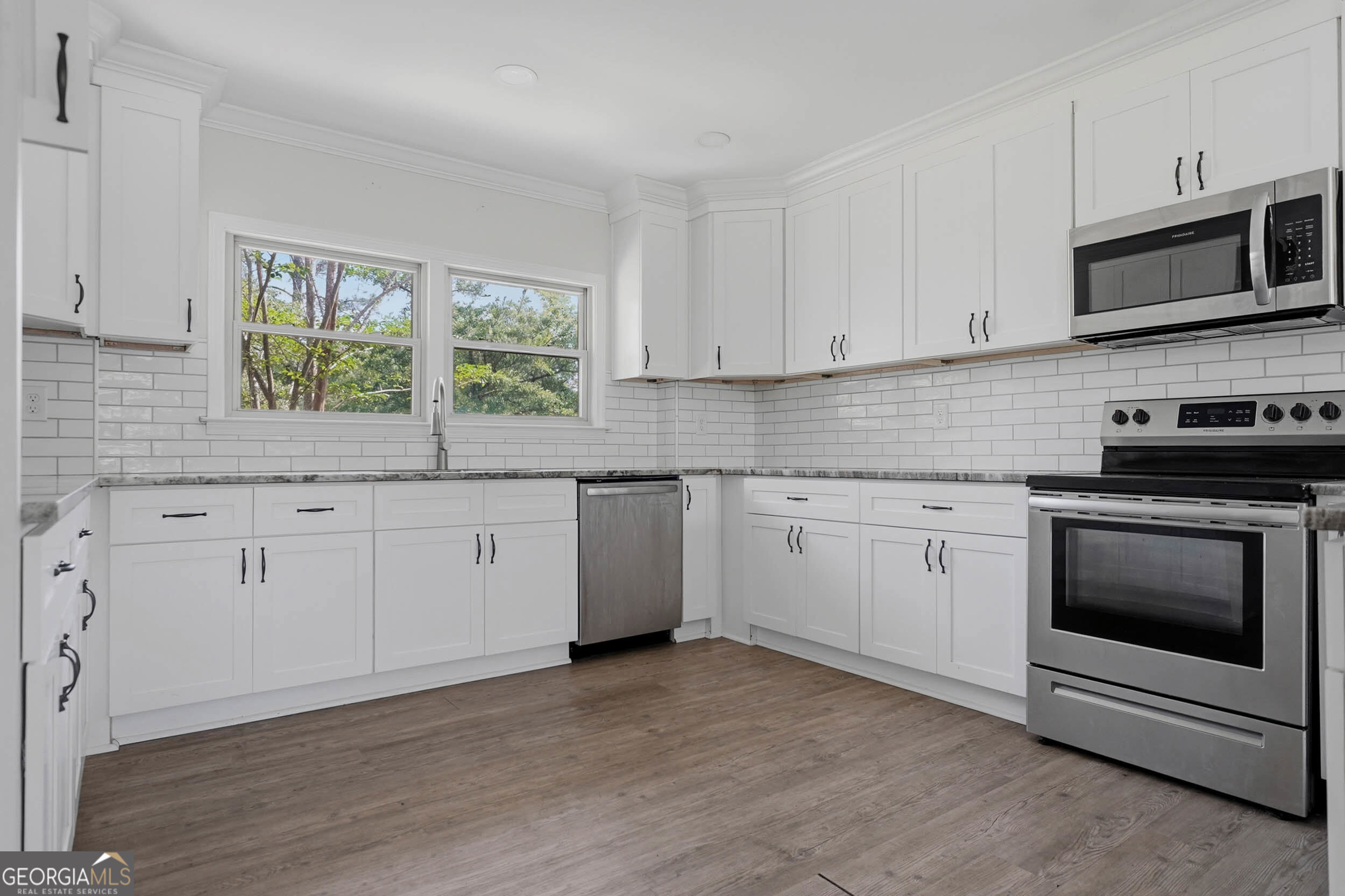 1009 Summit Drive Albany, GA 31707 - Photo 7 of 22