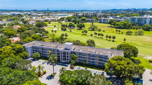 $2,600 | 2800 North Palm Aire Drive, Unit 401, Pompano Beach, FL 33069