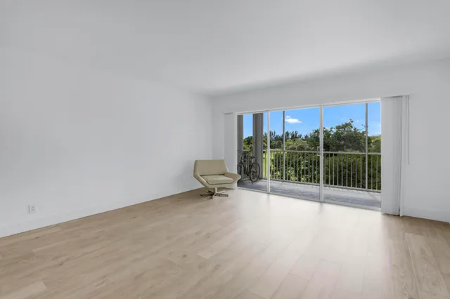 $2,600 | 2800 North Palm Aire Drive, Unit 401, Pompano Beach, FL 33069