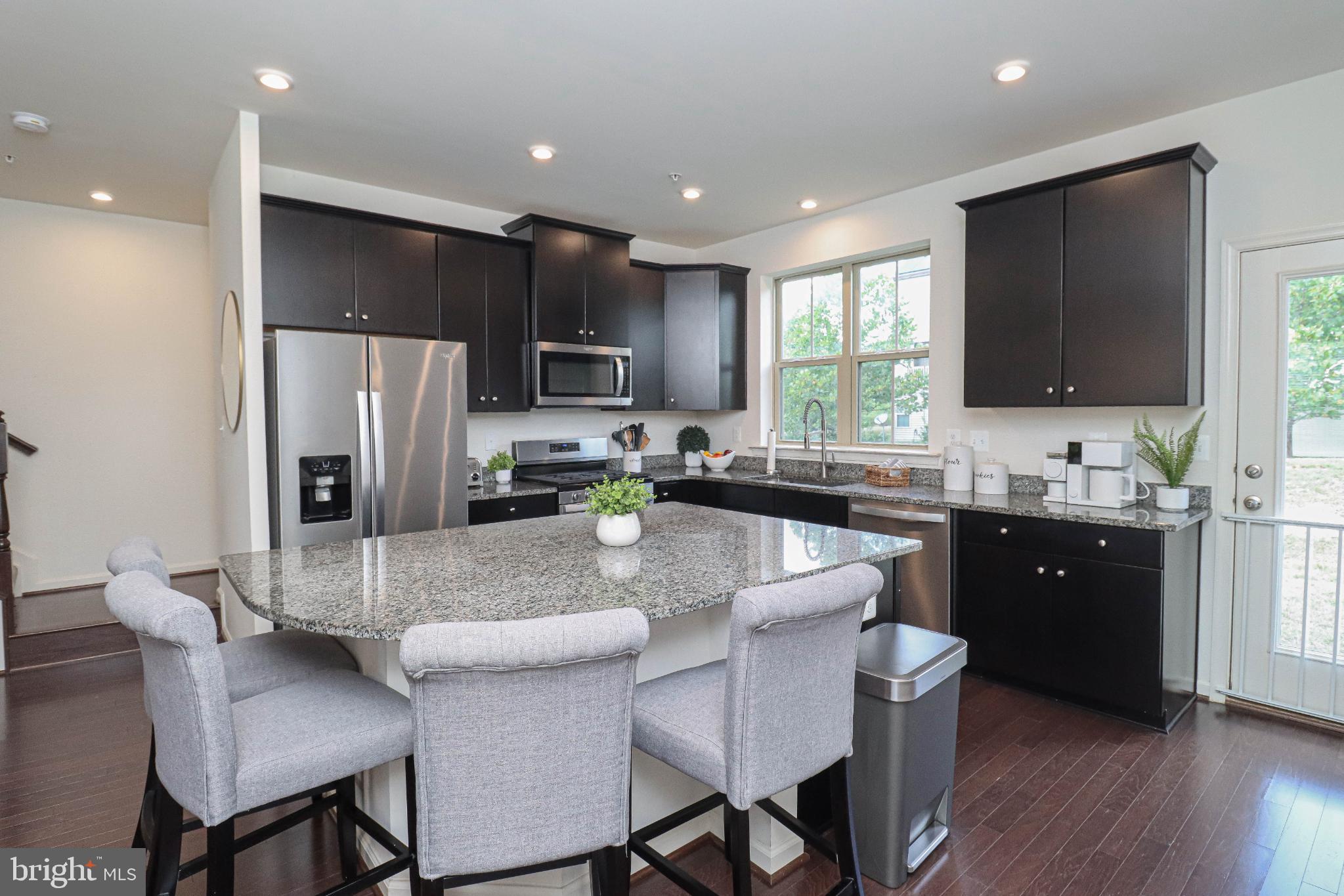 3042 Bretons Ridge Way Hanover, MD 21076 - Photo 11 of 33 Gallery Image 11